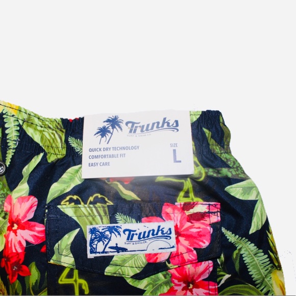 Brand new men trunks - Picture 2 of 3